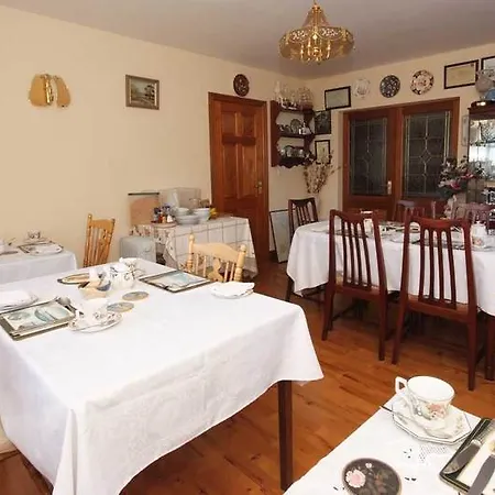 Bed & Breakfast River Valley 4*