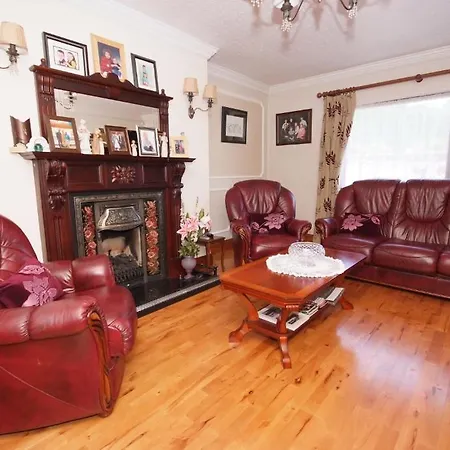 Bed & Breakfast River Valley 4*